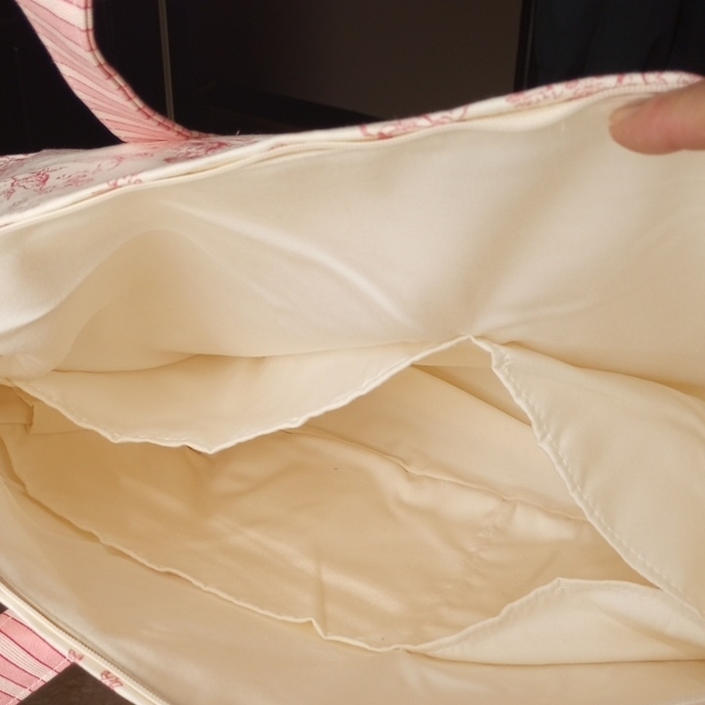 Vintage Style Toile Pink and White Large Zipper Bag - Picture 7 of 12